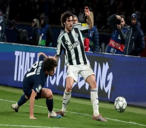 国足年终排,名创历史最,位列全球第,雷火电竞,雷火体育,电竞投注,电竞博彩,电竞赛事,电竞平台,电竞游戏,电竞赔率