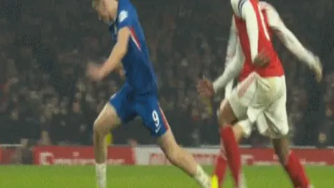 拜仁不敌不来梅，凯恩状态不佳，积分领先优势缩至7分